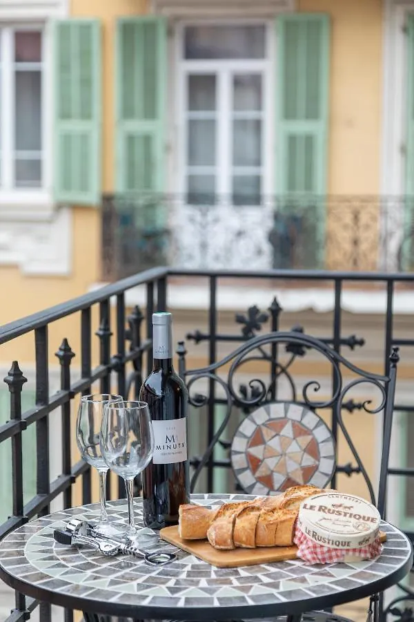 Lovely Apartment With Terrace Nice Centre
